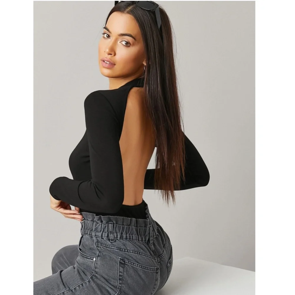 Black Elegant Bodysuit Backless Long Sleeves Round Neck - Picture 6 of 7